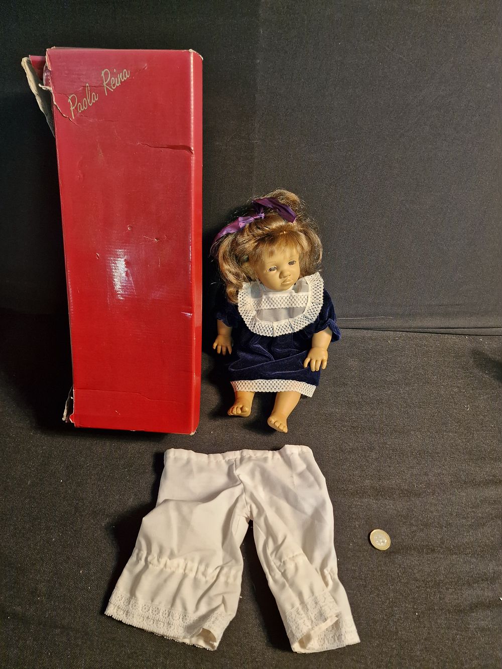 Lot 258: Vintage Paola Reina Facial Expression Doll
