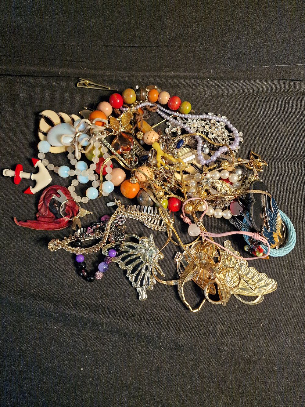 Lot 268: Selection of Jewellery