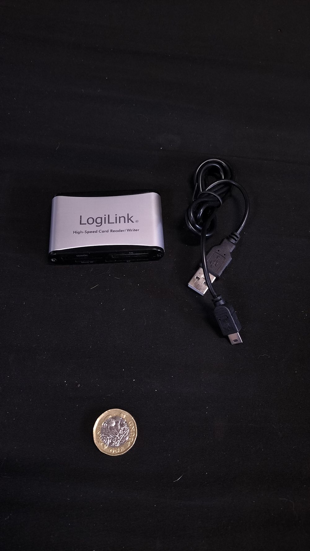 Lot 638: USB logi link high speed card reader/Writer 