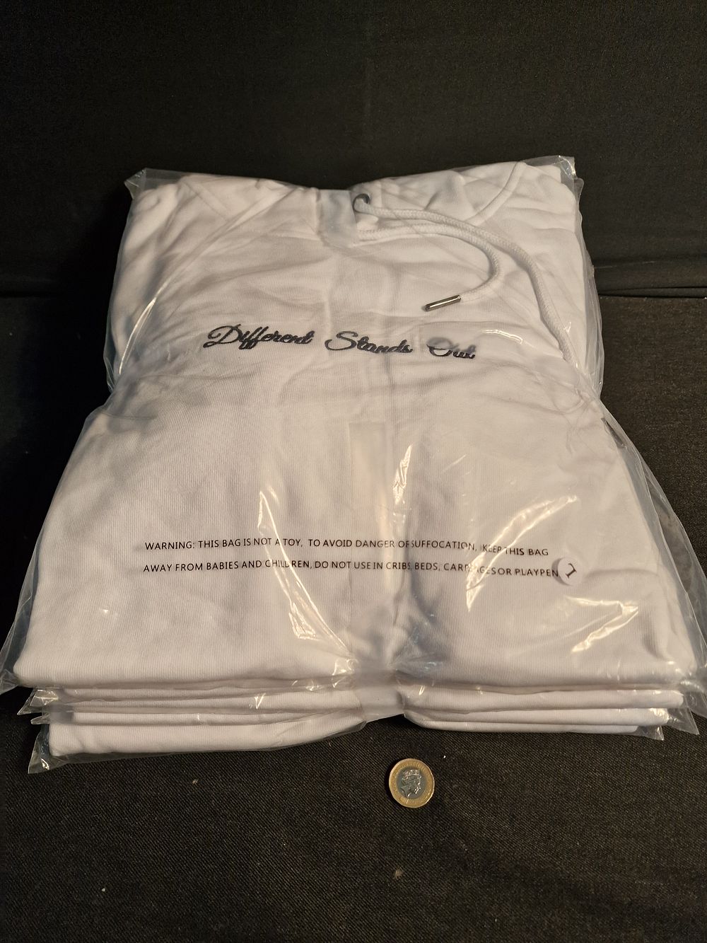 Lot 301: Pack of 5 Brand New White Short Sleeved Hoodie Embroidered Different Stands Out Size Large