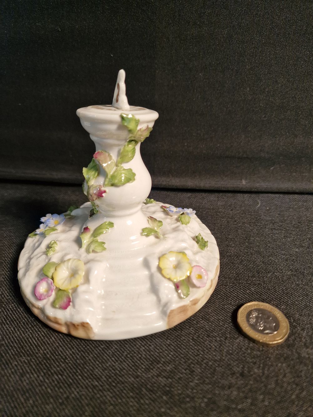Lot 317: Coalport The Sundial a/f has been repaired