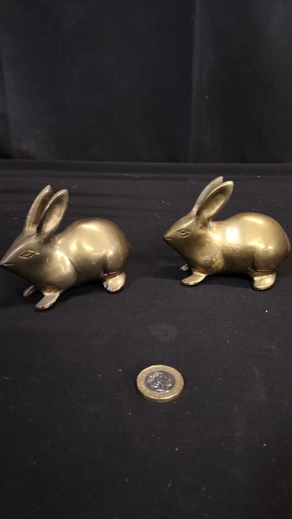 Lot 683: Two brass rabbit ornaments 