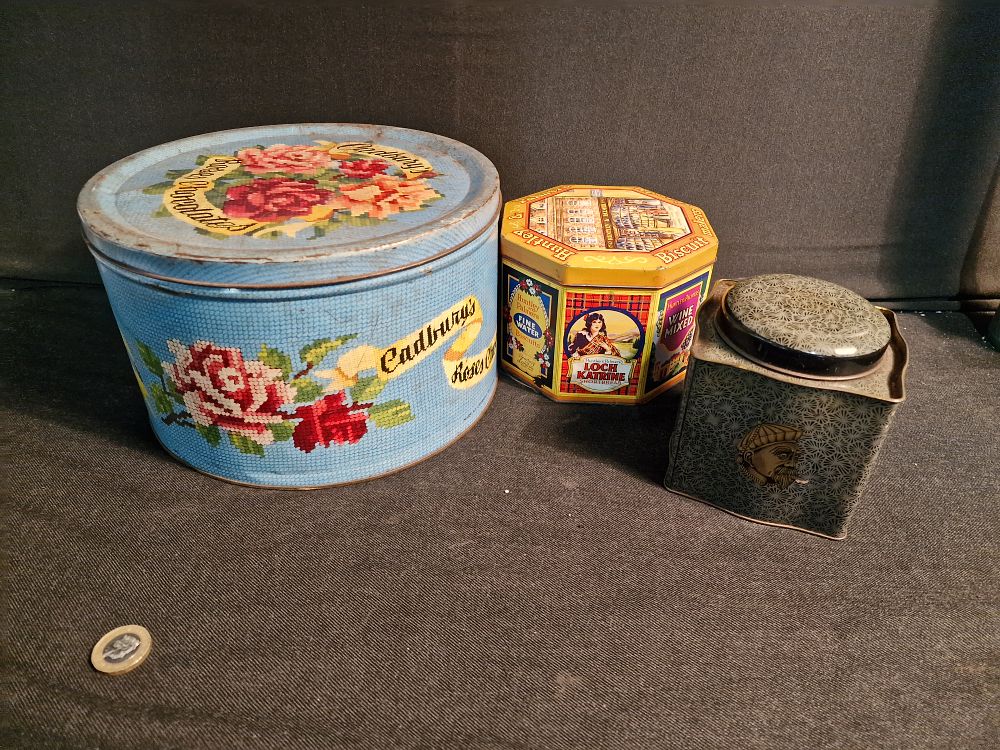 Lot 353: Selection of Vintage Tins