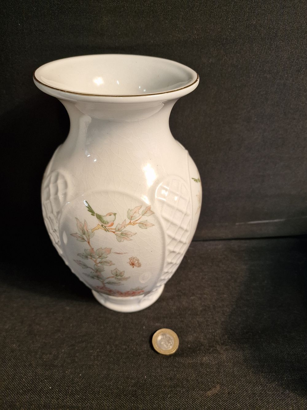 Lot 359: Vintage Royal Winton Decorative Vase