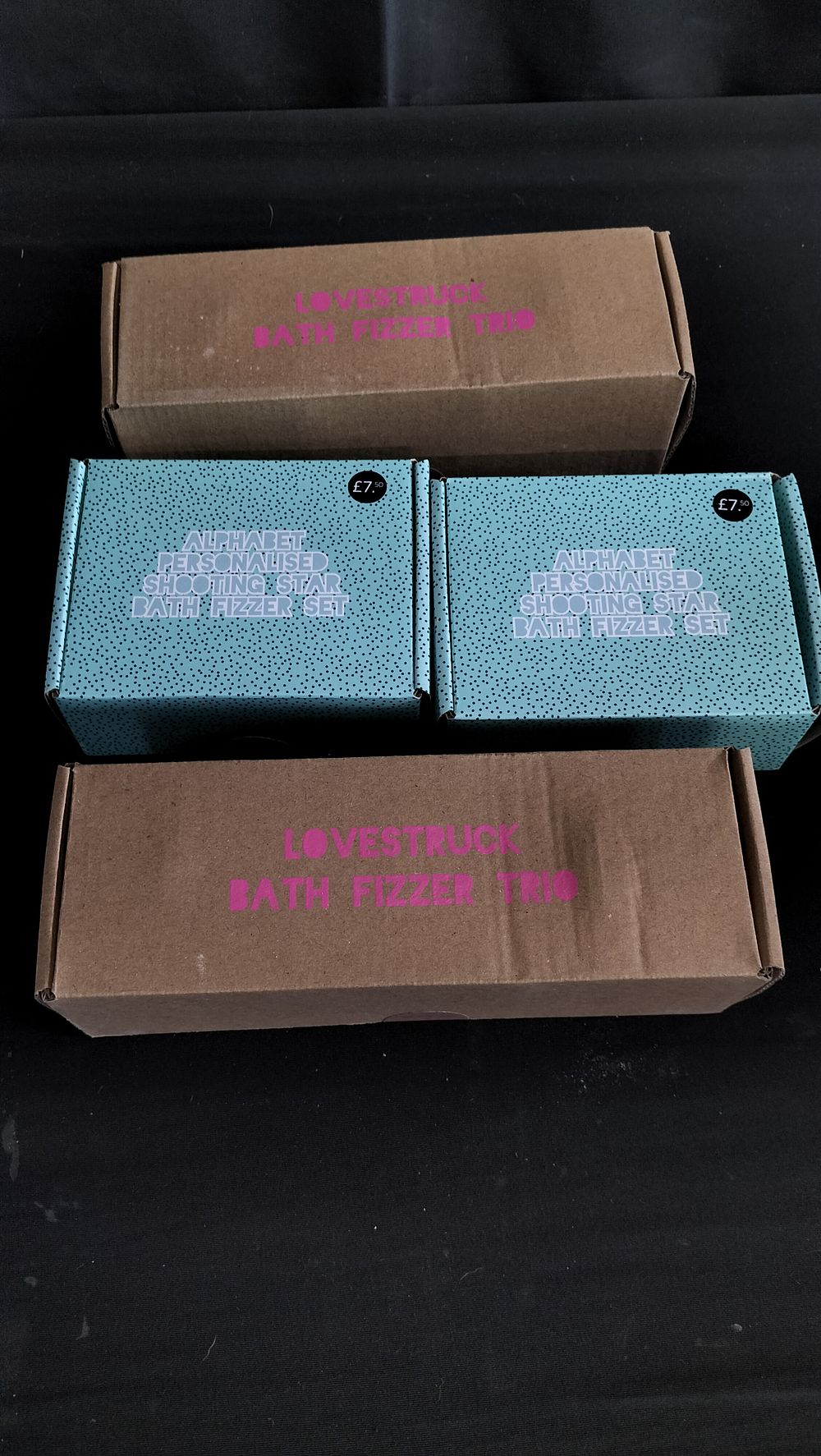 Lot 718: 4x M&S 2x3 and 2x2 bath Fizzers RRP...