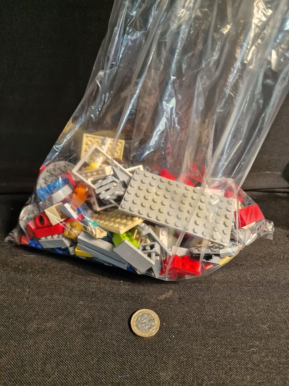 Lot 385: Mixed Bag of Lego