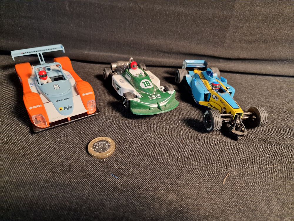 Lot 391: Hornby and Scalextric Slot Cars Play Worn a/f