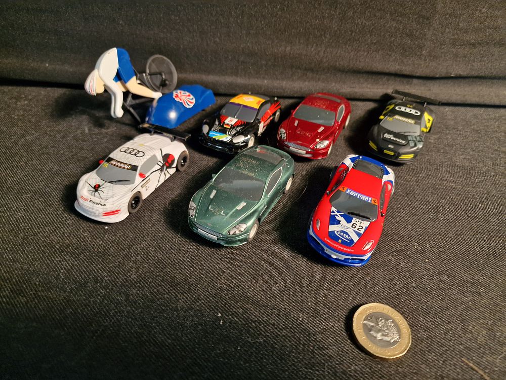 Lot 393: Hornby Slot Cars Play Worn a/f