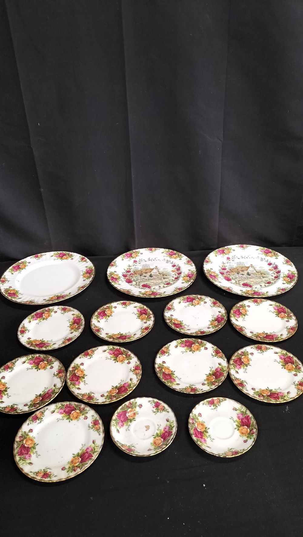 Lot 734: Royal Albert old County Roses and Cottages plates,...