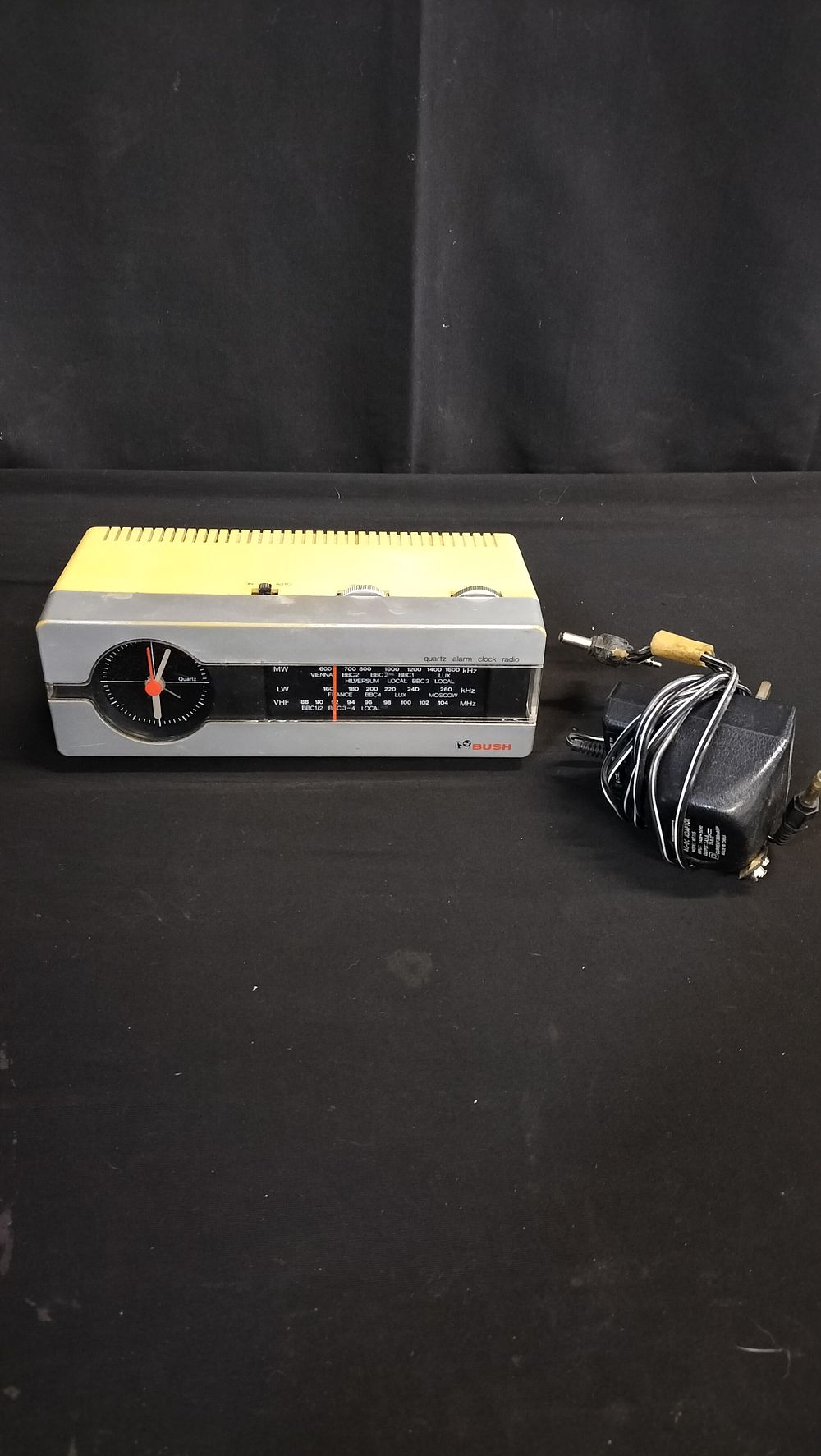 Lot 764: Vintage Bush MW, LW, VHF Radio alarm clock....