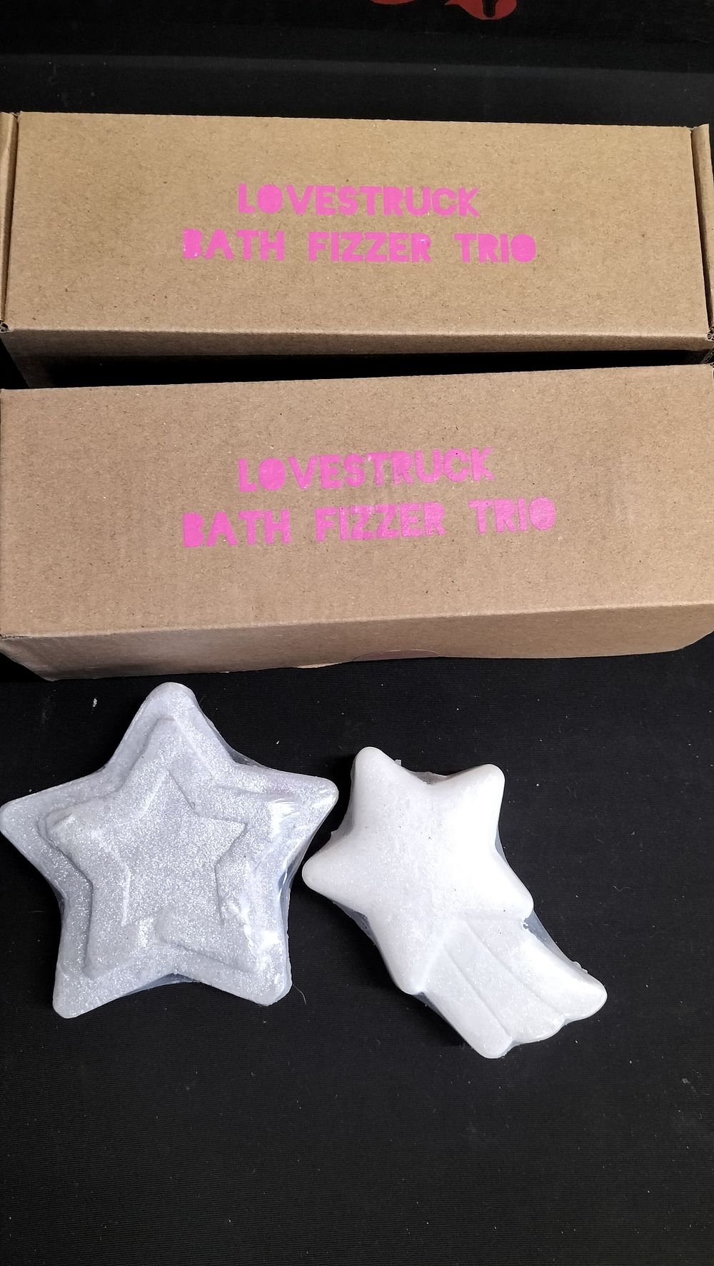 Lot 784: 2 x 3 M&S bath Fizzer trios RRP...
