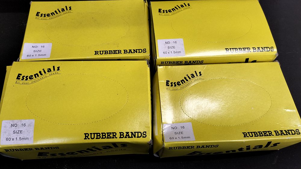 Lot 790: 4 boxes of Essentials rubber bands 60 x...