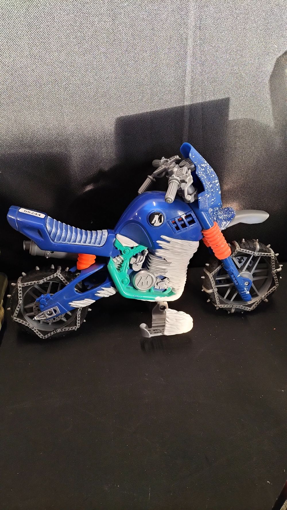 Lot 621: Action Man polar snow artic motorcross bike