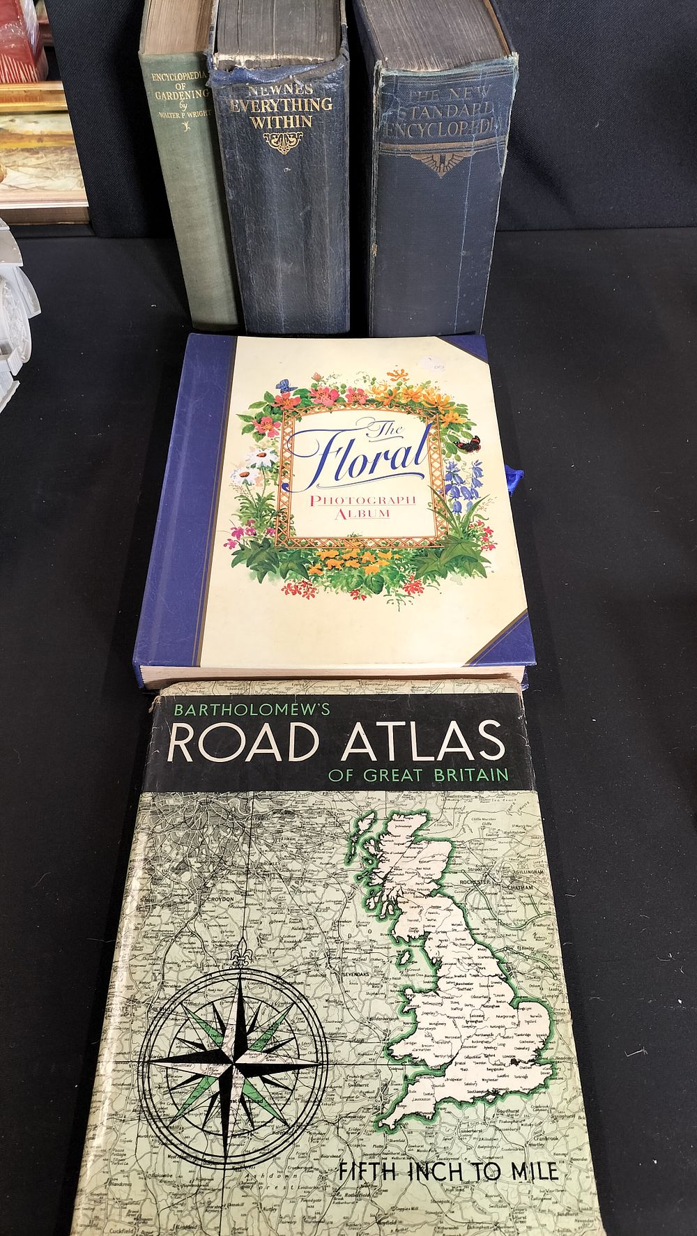 Lot 640: Selection of various books, photograph album and Road...