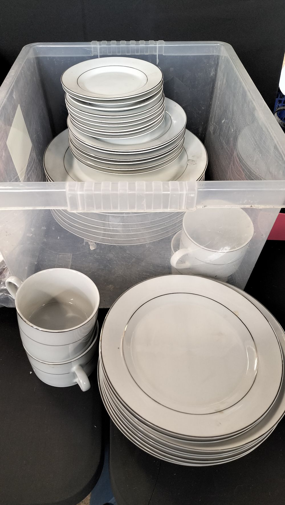 Lot 766: Large tub containing 36 piece dining set. COLLECTION...
