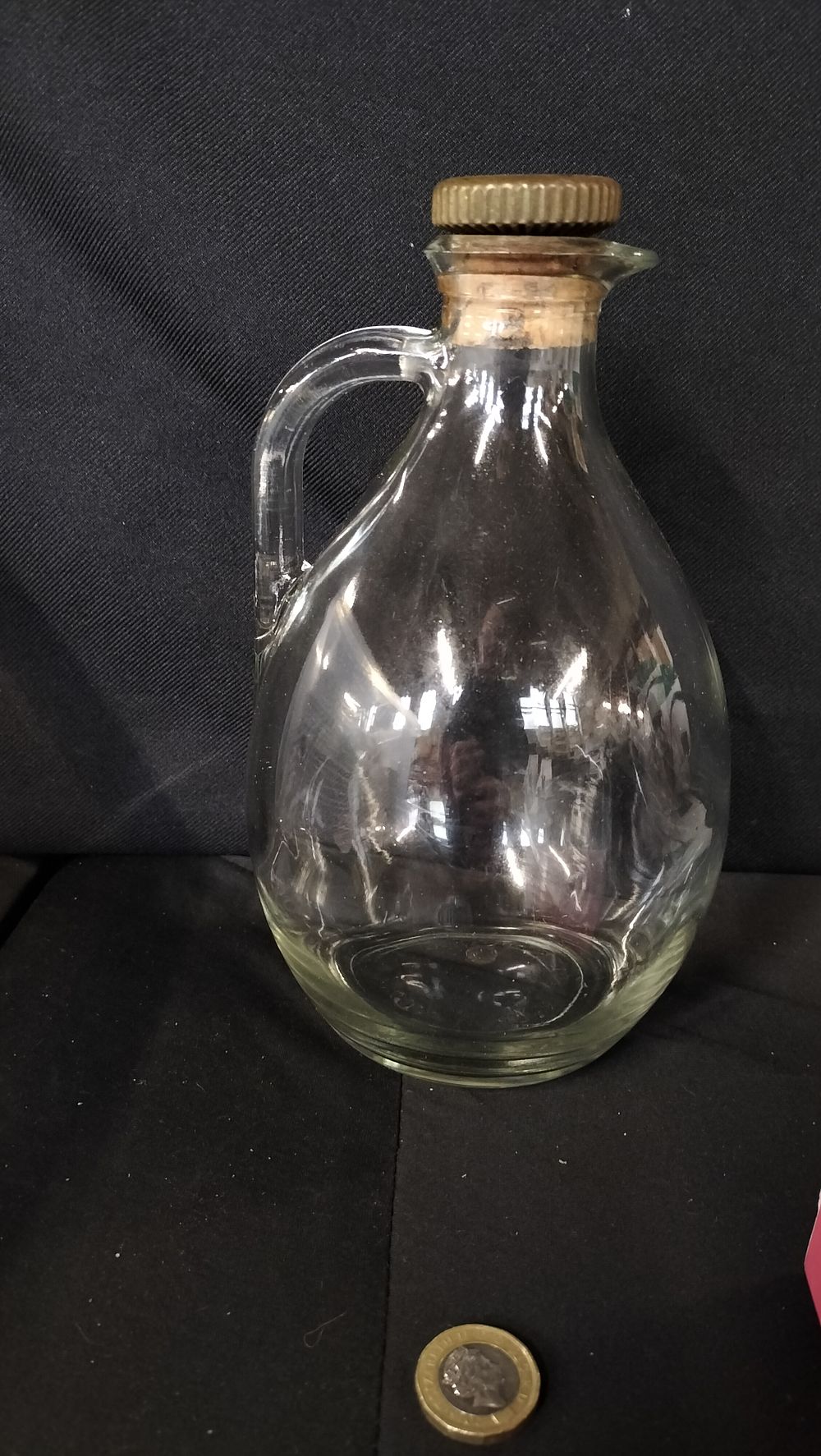 Lot 784: Vintage syrup jug with cork stopper 