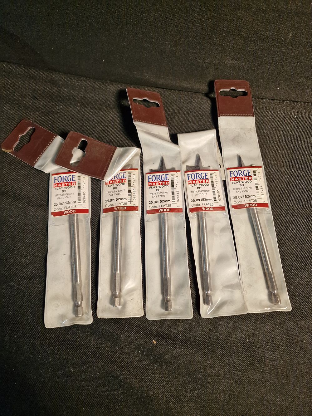 Lot 663: x5 Forge Master 25x152mm Flat Wood Bit Brand New