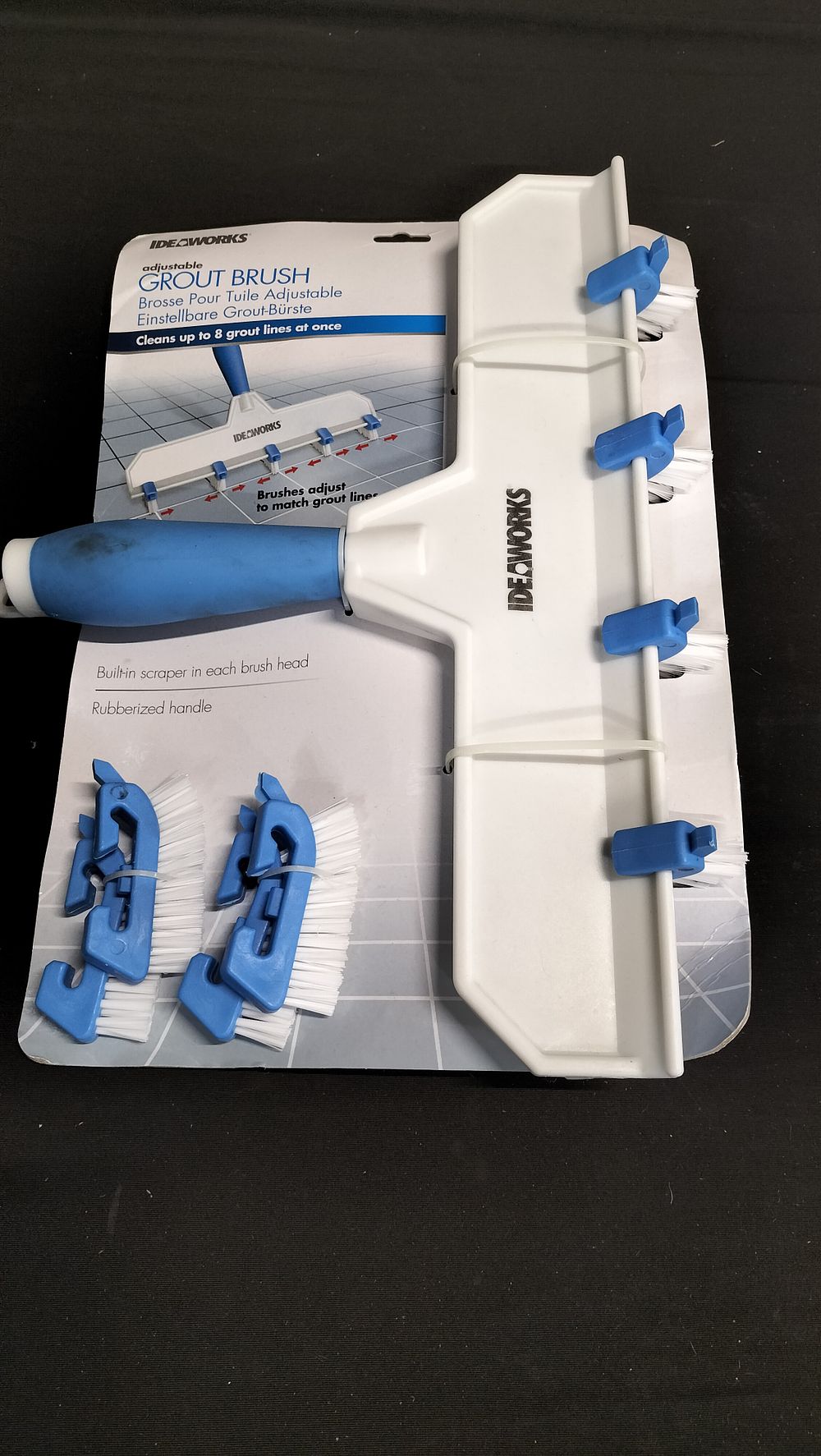 Lot 173: Brand New Adjustable Grout Brush 