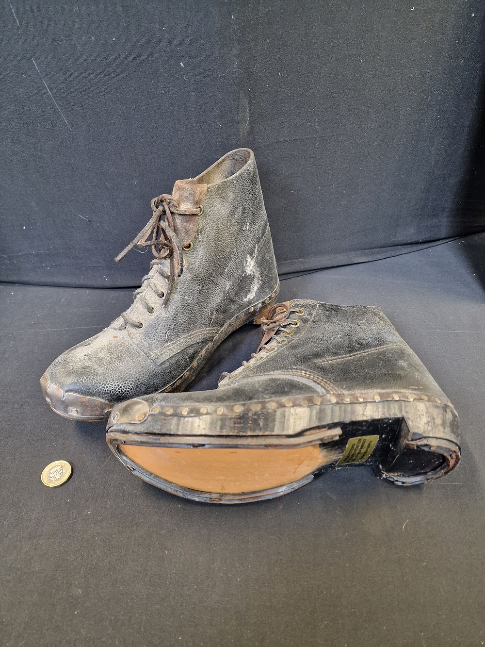 Lot 201: Vintage Pair of Clogs. Possibly Size 6