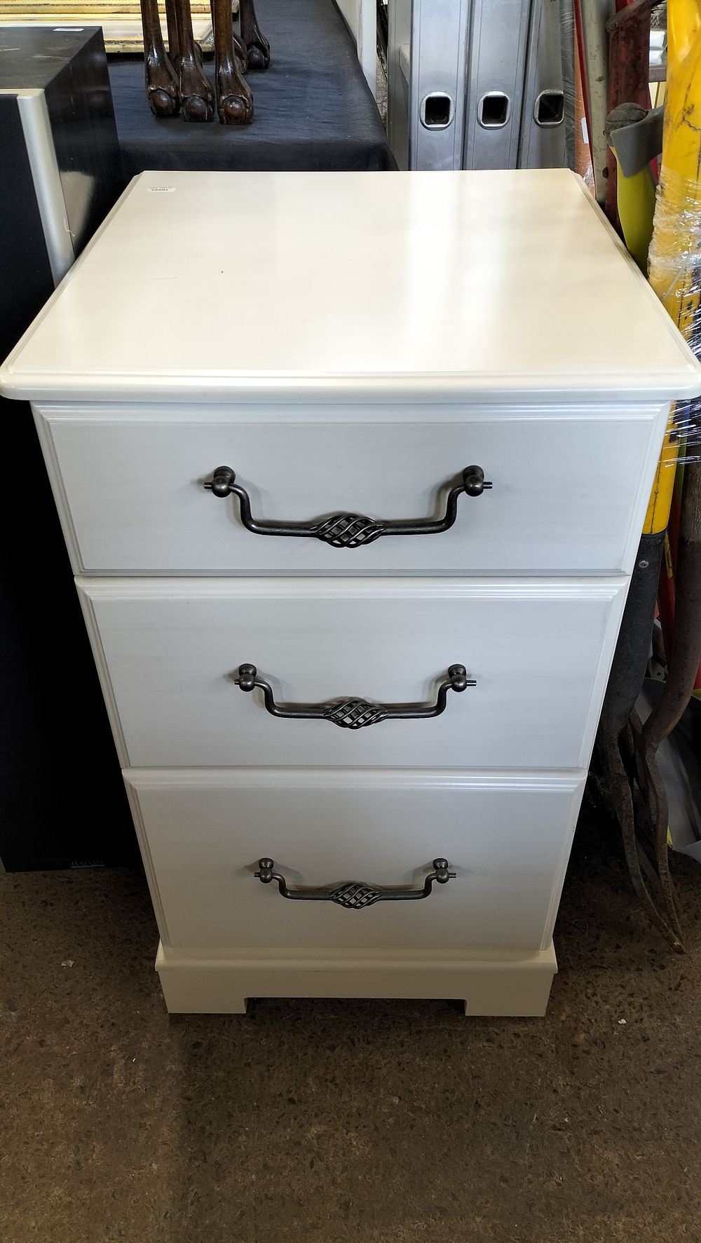 Lot 549: White 3 Drawer Unit. Measures approx 75 x...