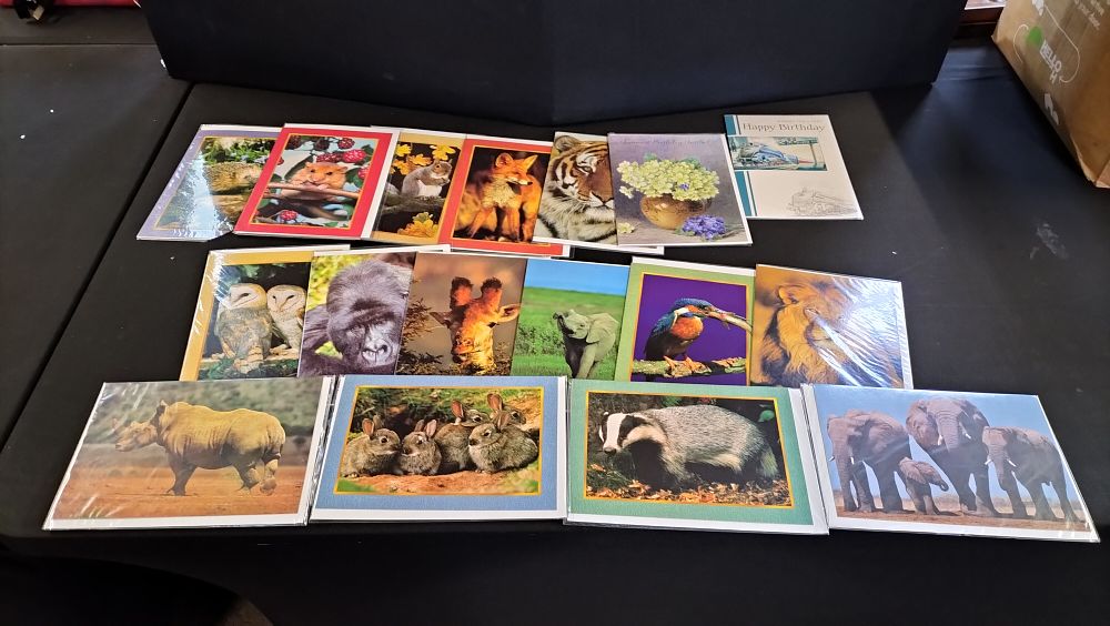 Lot 587: Selection of Various New Blank Animal Cards