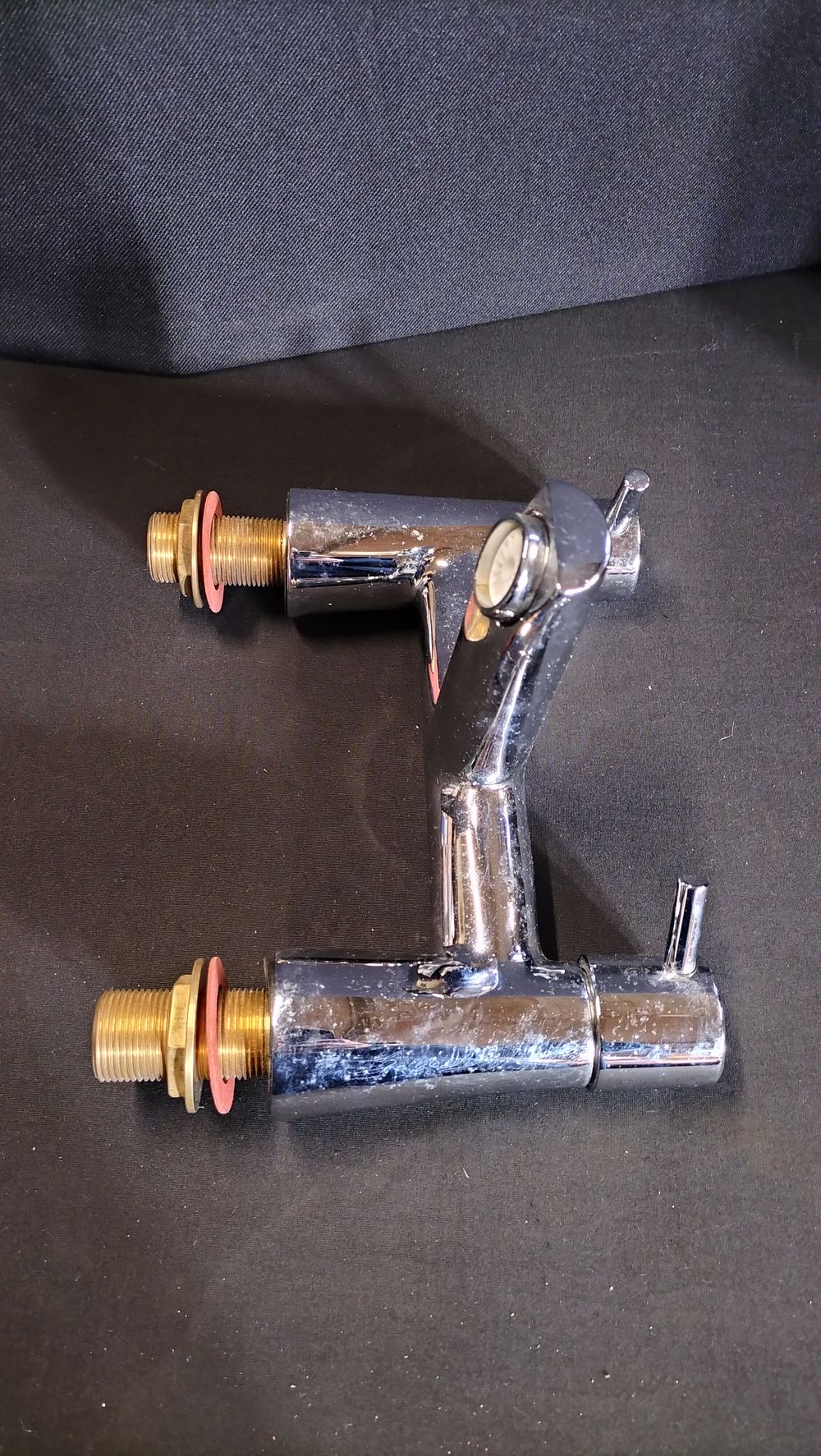 Lot 602: Chrome Bathroom Mixer Taps