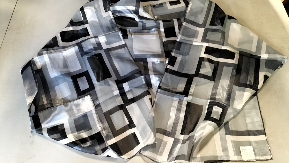 Lot 610: Grey Multi Shade Nylon Scarf 