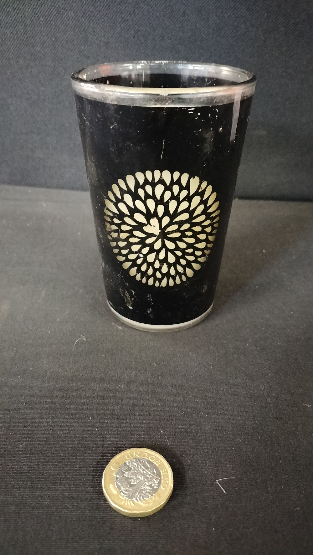 Lot 656: Scented candle 