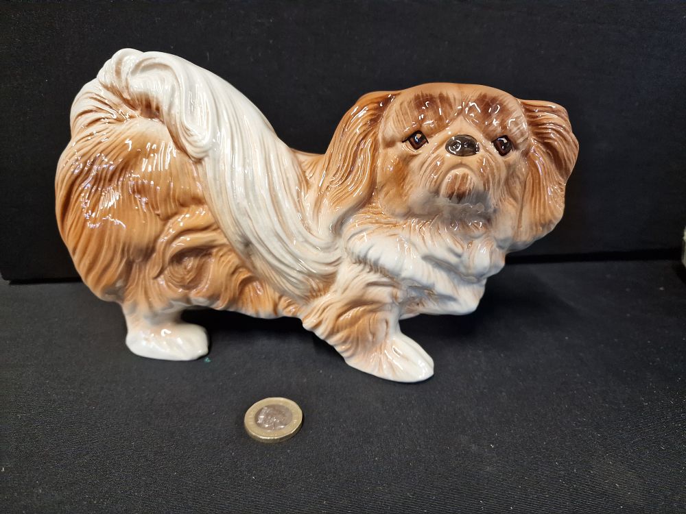 Lot 706: Vintage Melba Ware Pekingnese Dog