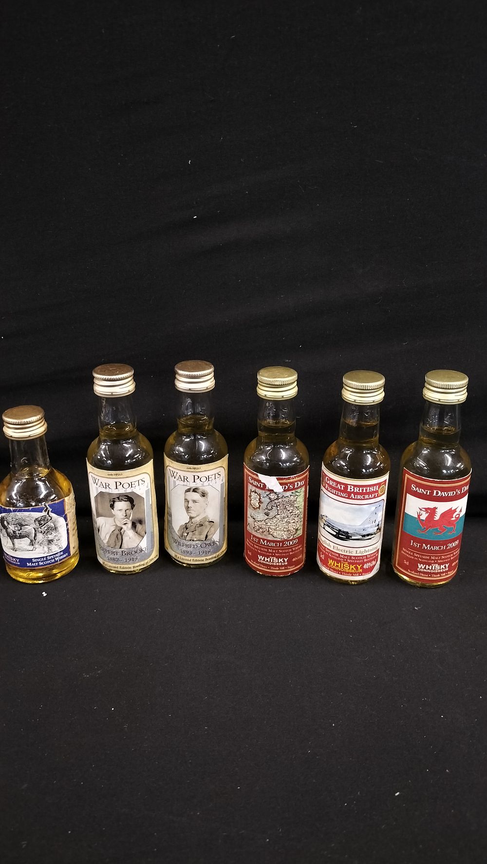 Lot 719: 6 Miniature Bottles of Whisky 