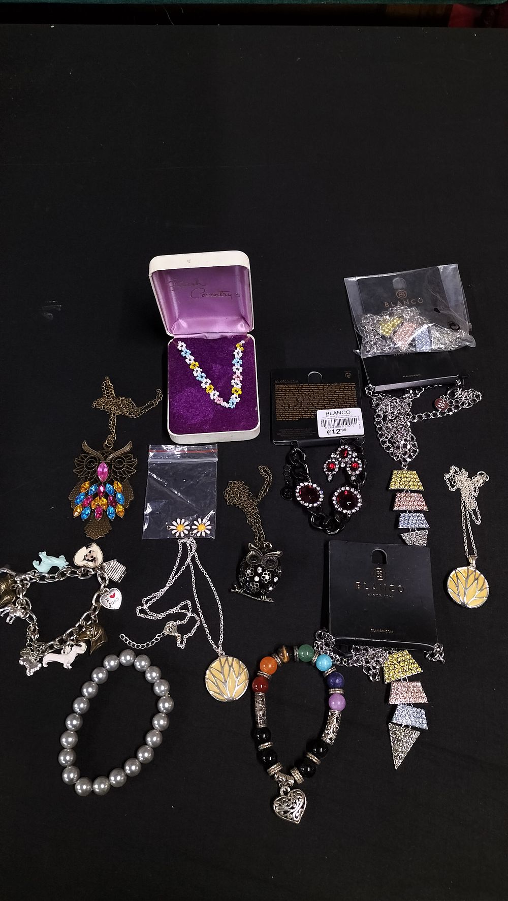 Lot 191: Selection of Various Costume Jewellery 