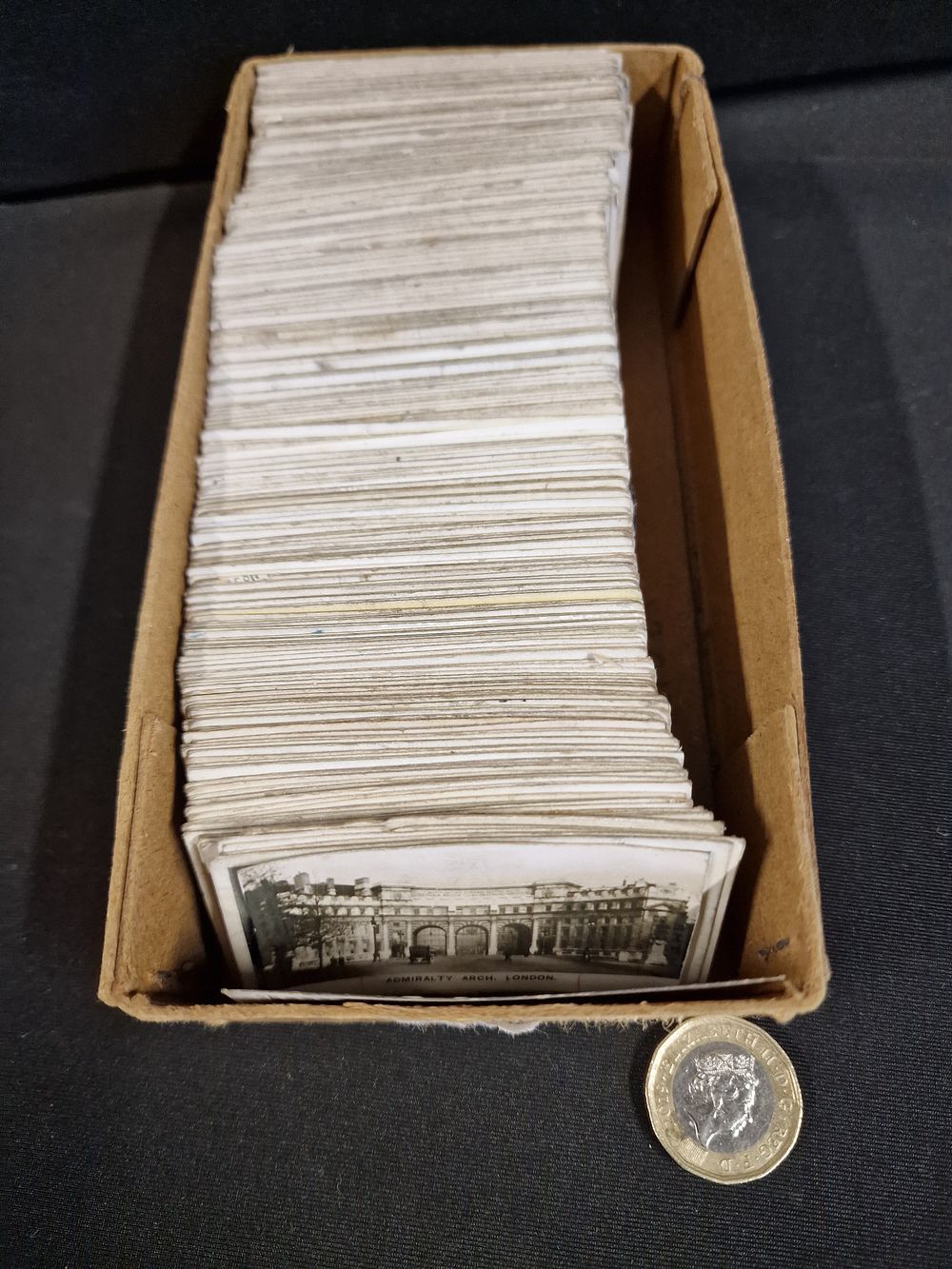 Lot 204: Selection of Vintage Collectable Cigarette Cards