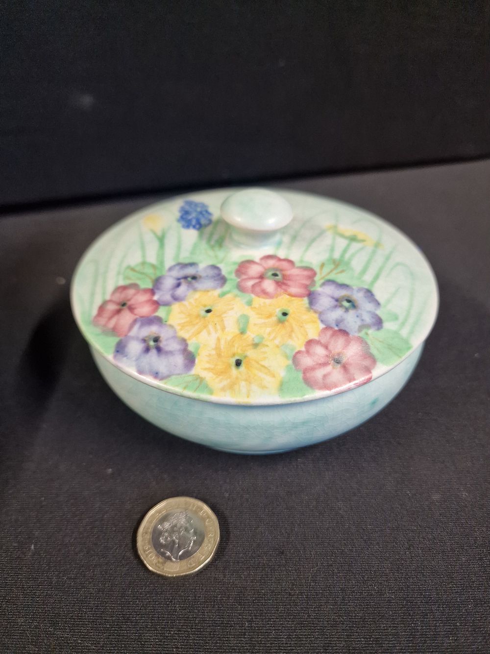 Lot 215: Vintage Radford Pottery Decorative Trinket Dish with Lid