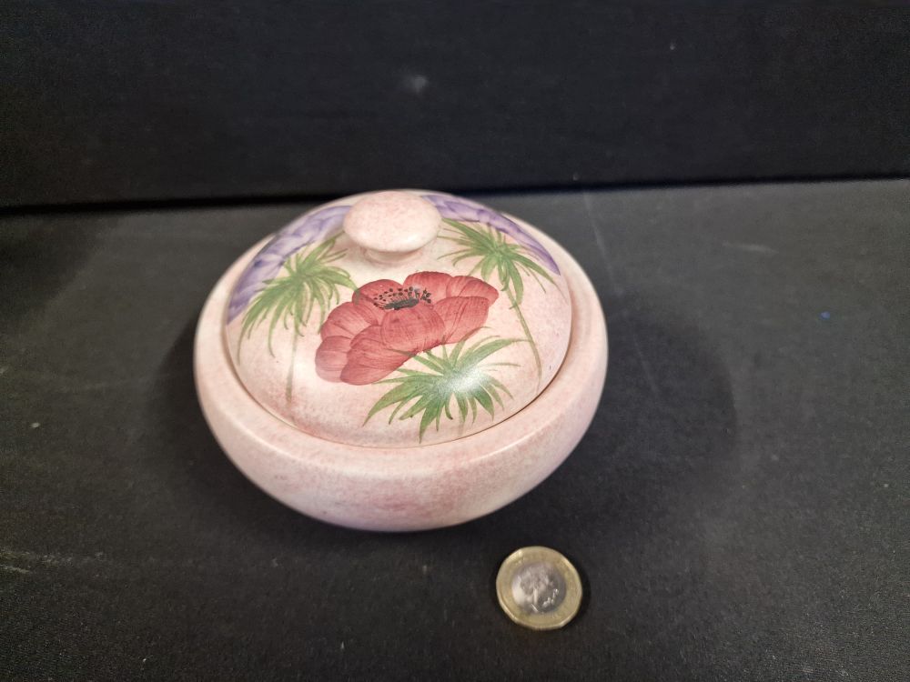 Lot 217: Vintage Radford Pottery Hand Painted Trinket Dish with Lid