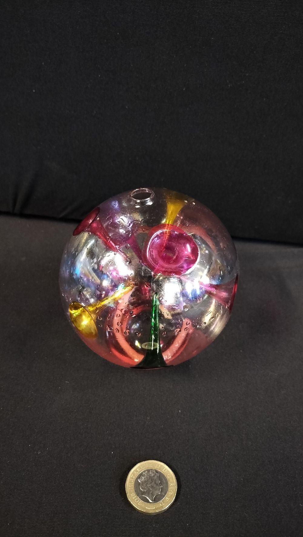 Lot 245: Hand Blown Taiwanese Studio Glass Oil Light 