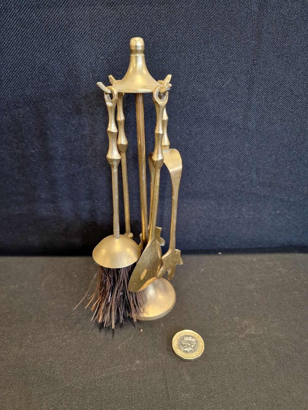 Lot 553: Vintage Mini Brass Fireside Companion Set