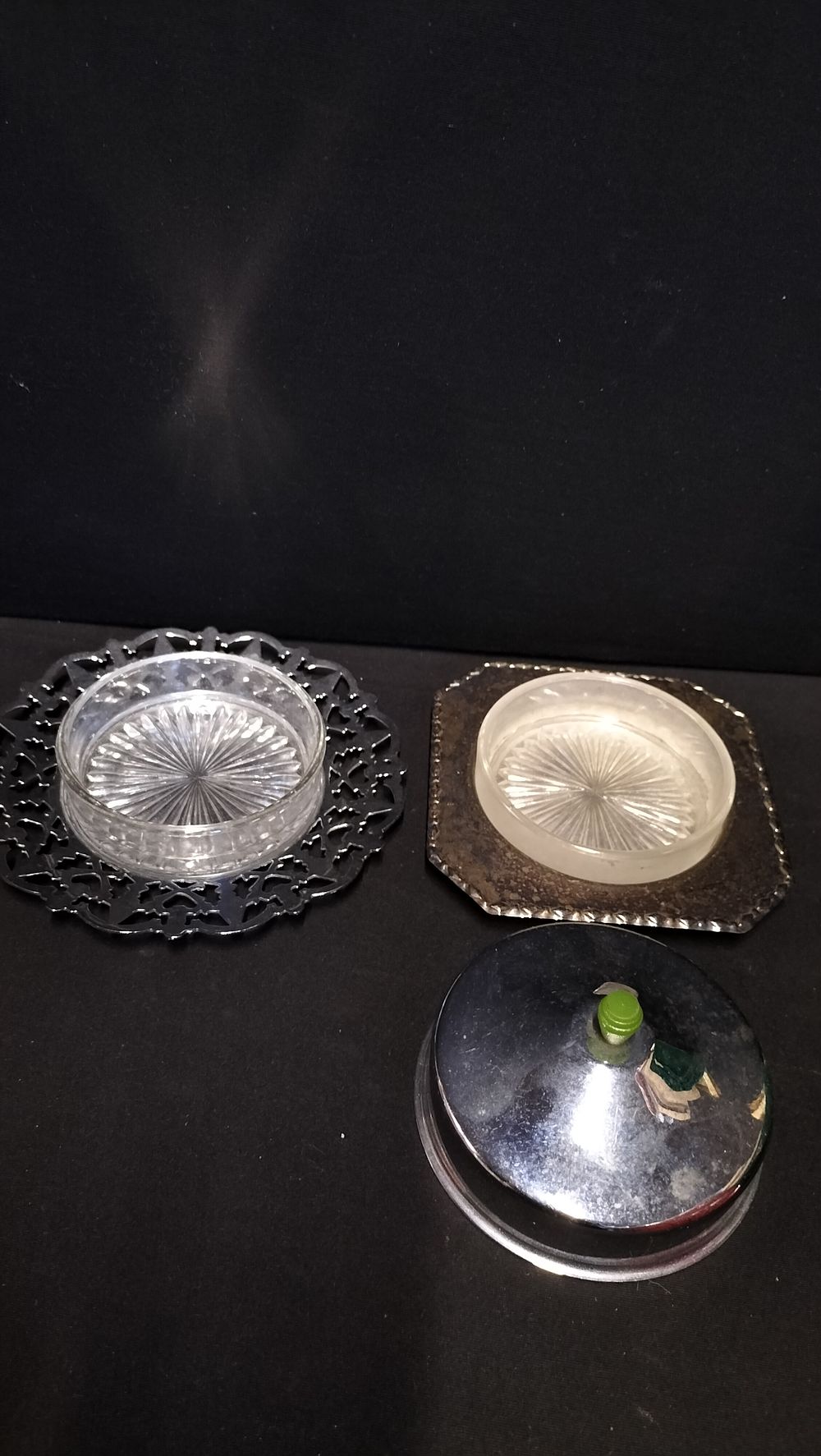 Lot 343: Two Storage Trays one with Lid 
