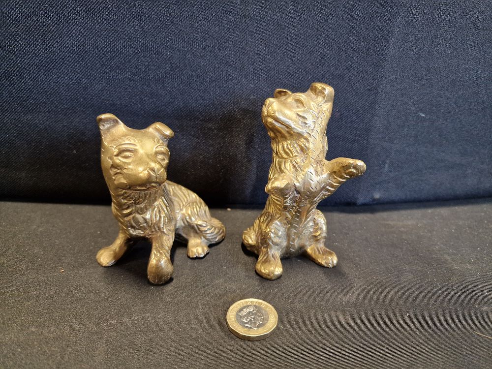 Lot 562: Pair of Brass Dogs