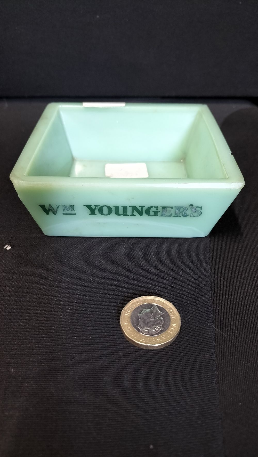 Lot 356: Vintage WM Youngers Pale Ale Ashtray 