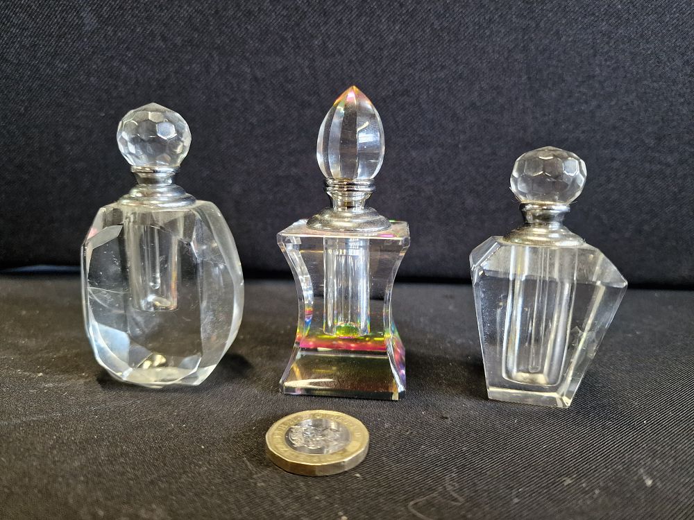 Lot 582: Vintage Crystal Glass Perfume Bottles