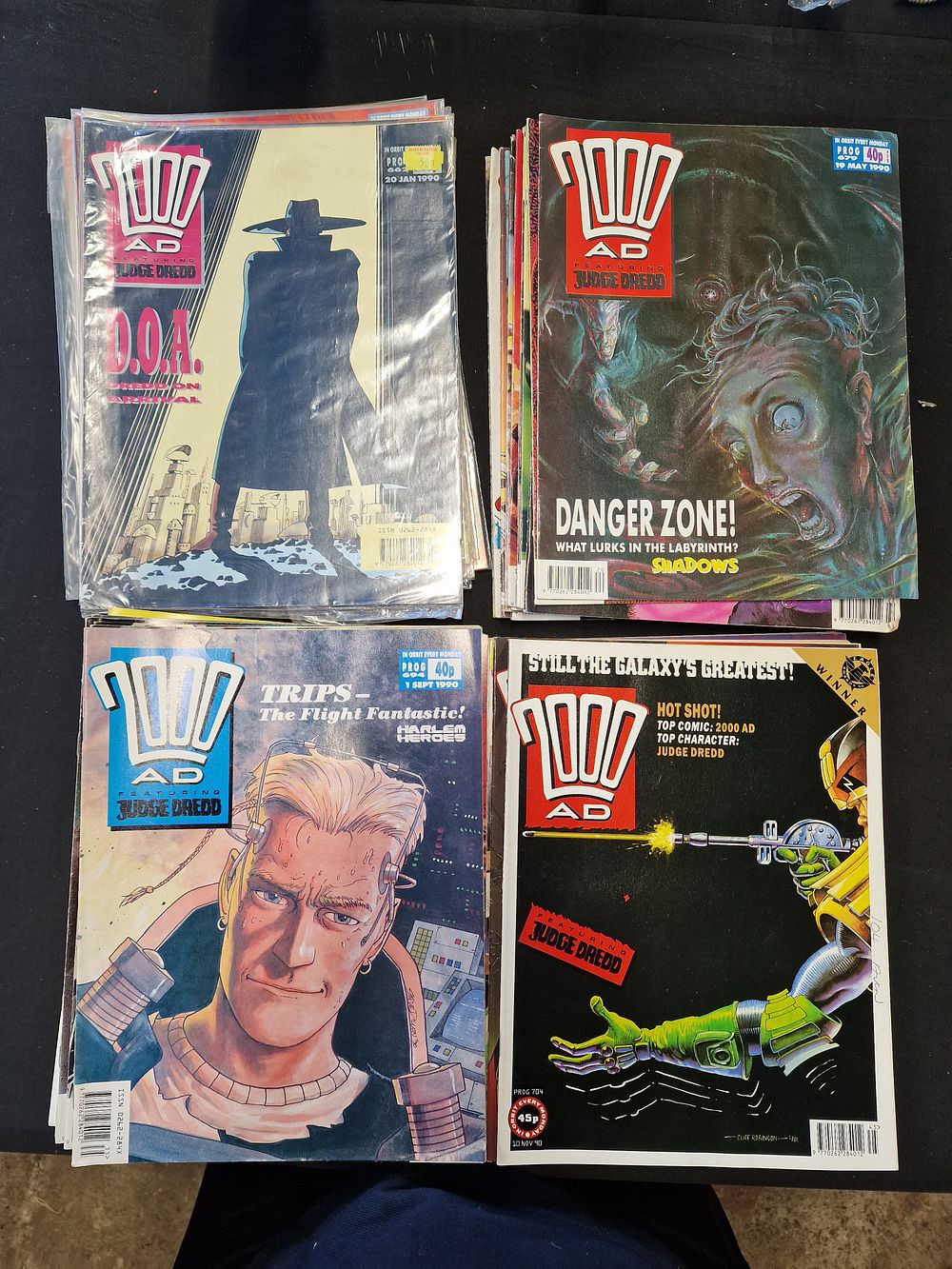Lot 610: x42 Vintage 2000AD Featuring Judge Dread Comics from 1990