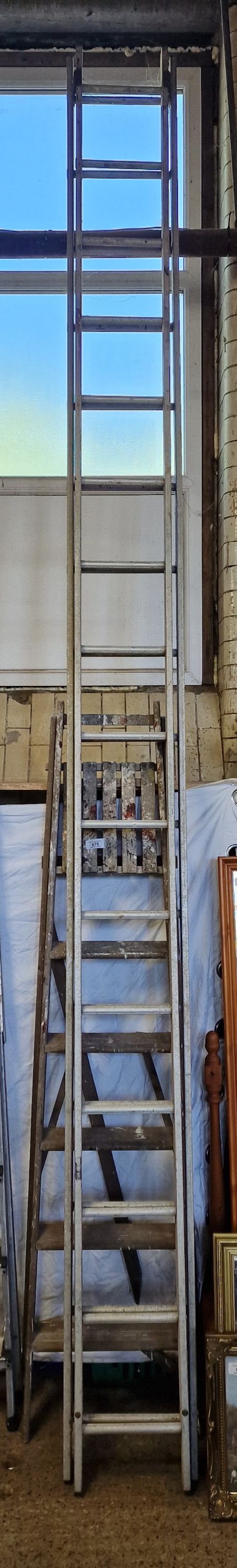 Lot 687: 4mt Aluminium Double Extension Ladders COLLECTION ONLY
