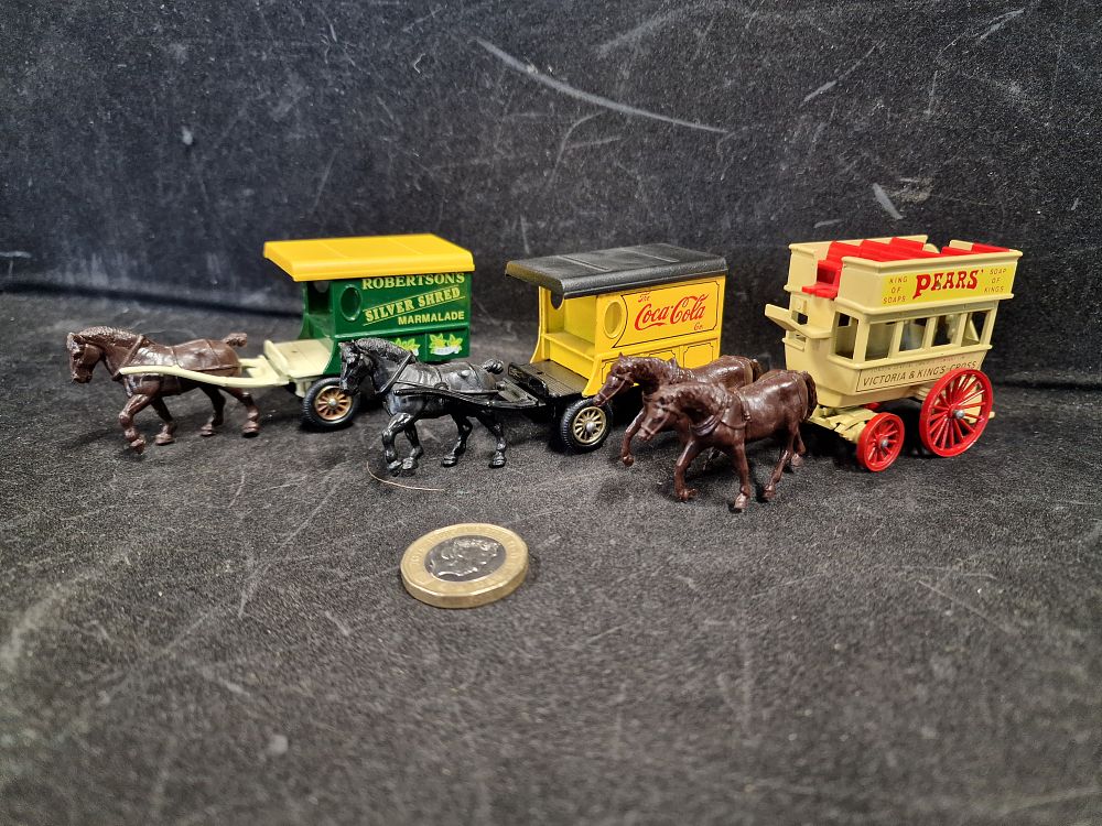 Lot 758: Vintage Lledo Days Gone Horse Drawn Vehicles