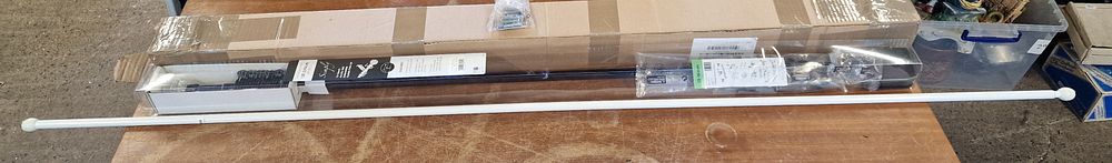 Lot 784: Metal Curtain Rails 120-210cm