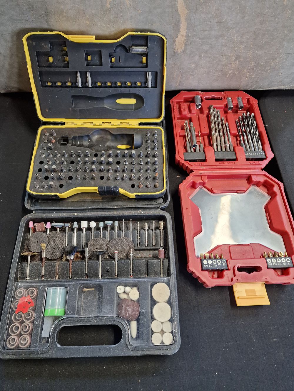 Lot 524: Selection of Power Drill and Multitool Accessories