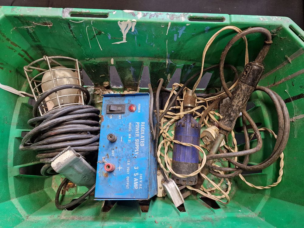Lot 561: Selection of UNTESTED Tools