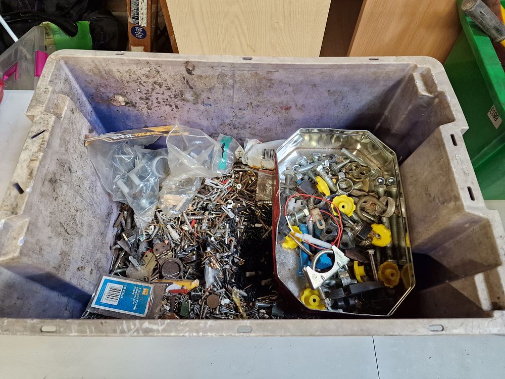 Lot 576: Selection of Fixings and Hardware COLLECTION ONLY