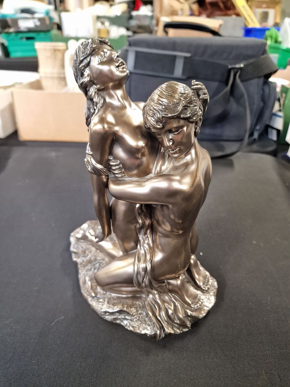 Lot 621: Lovers Embrace Figurine Approx 24cm Tall