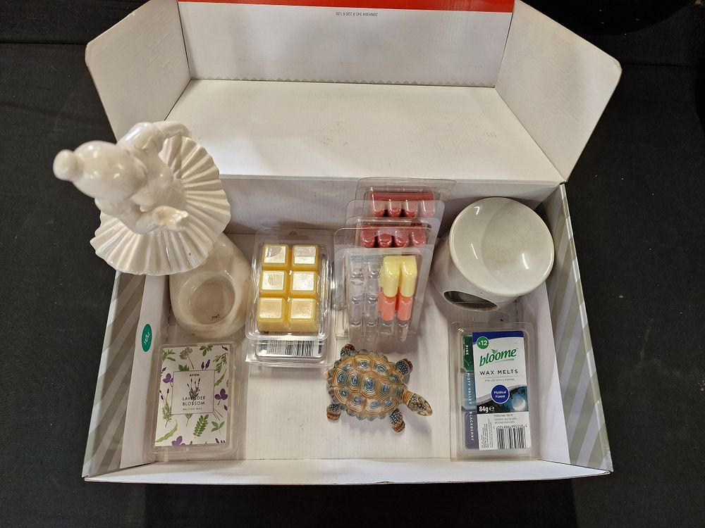 Lot 650: Box of Bric a Brac and Wax Melts