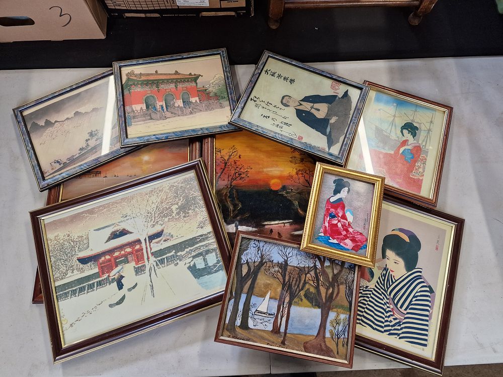Lot 669: Selection of Pictures and Frames